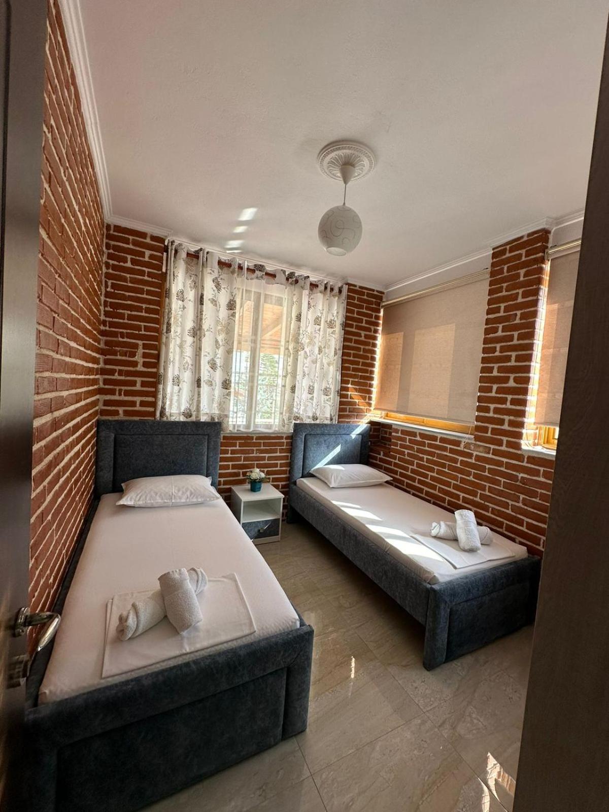 Villa Katalina Ksamil Kamer foto